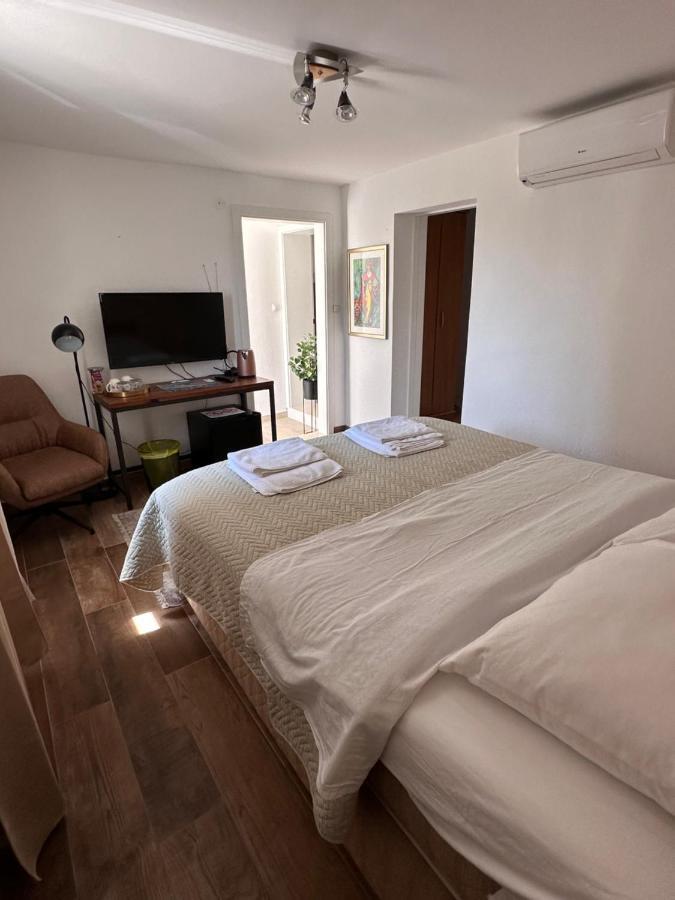 Madonna Guest House ドゥブロブニク エクステリア 写真