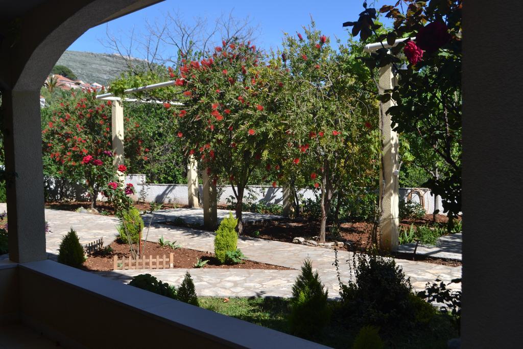 Madonna Guest House ドゥブロブニク エクステリア 写真